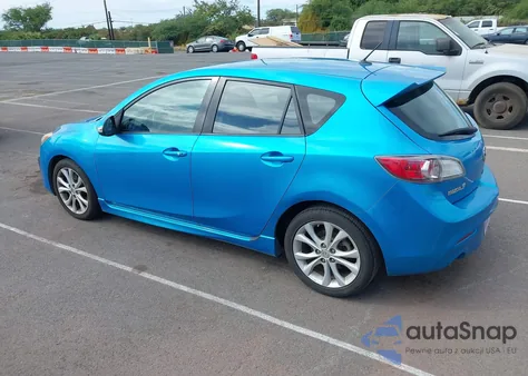 2010 Mazda Mazda3 S Sport z USA, uszkodzony, nr VIN JM1BL1H5XA1227360